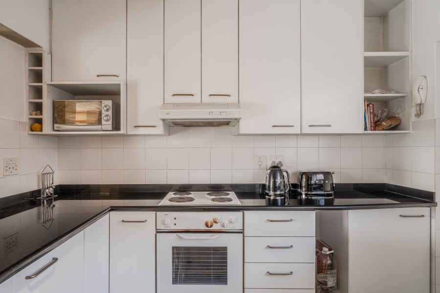 To Let 3 Bedroom Property for Rent in Camps Bay Western Cape